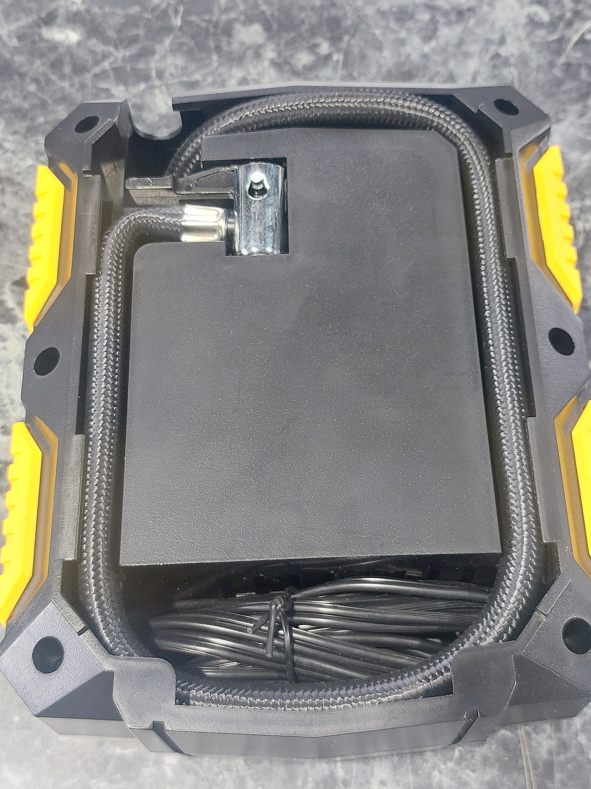 Digital Air Compressor ,Inflator, 12V Portable Air Compressor Pump