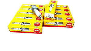 NGK Spark Plug 7447 BUZ8H