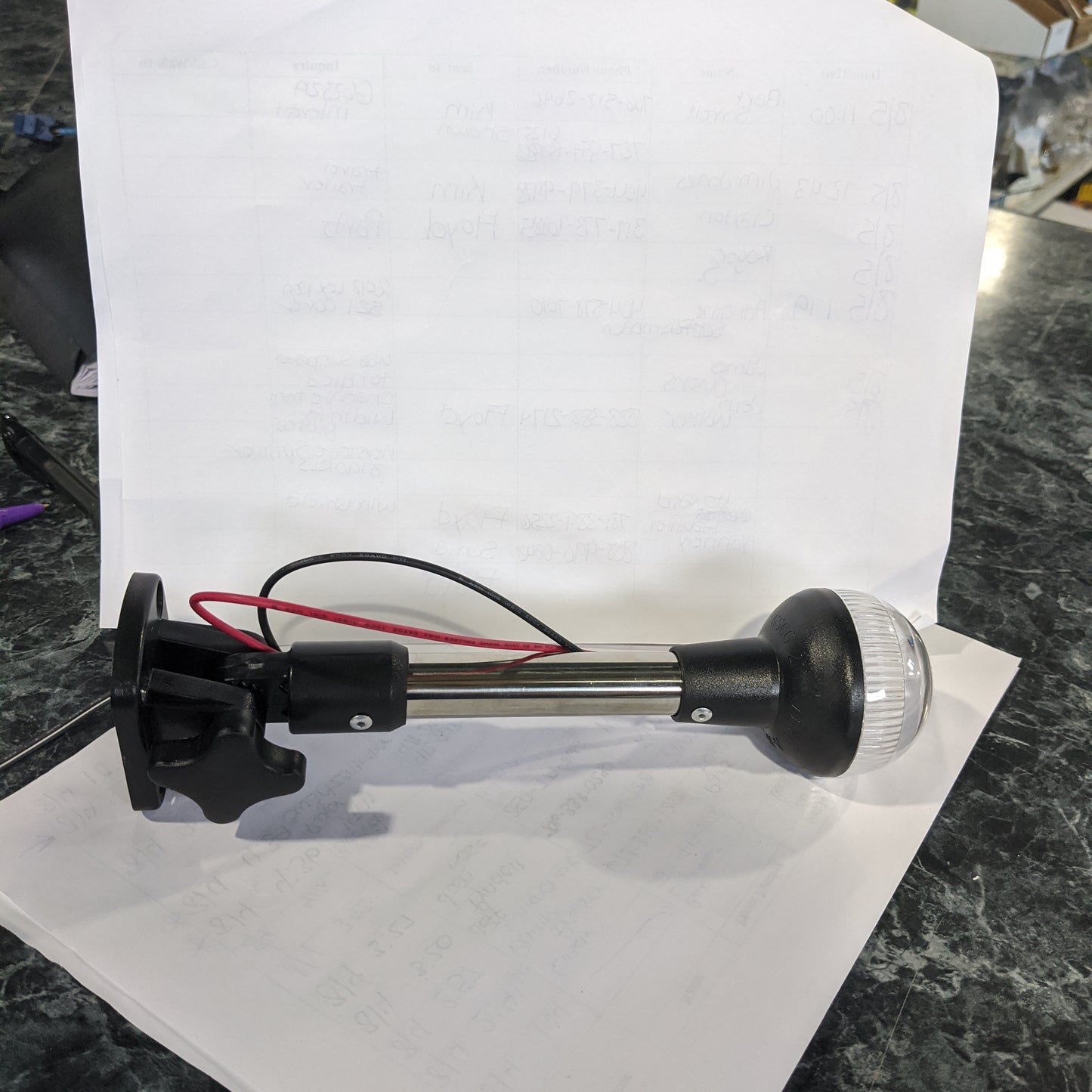 Stern light w/ wires 2nm, Abyc A-16