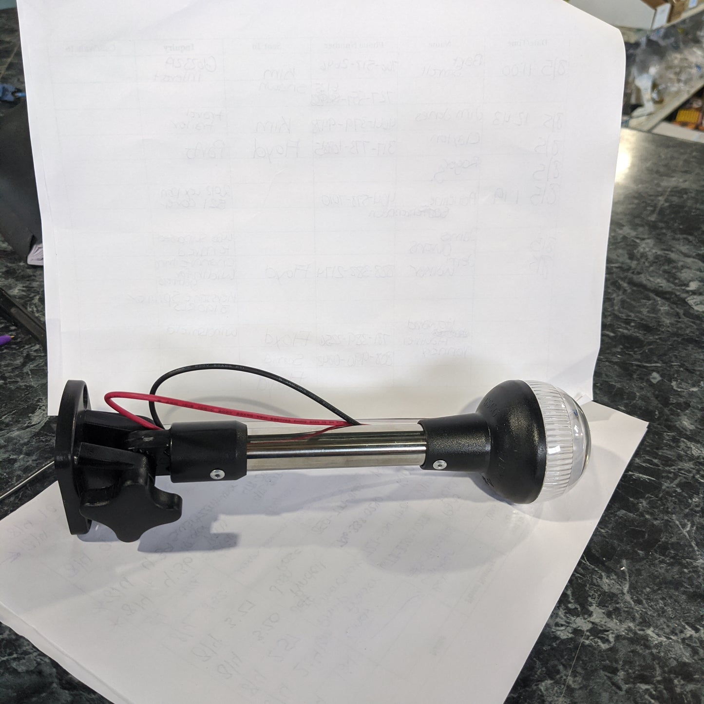 Stern light w/ wires 2nm, Abyc A-16