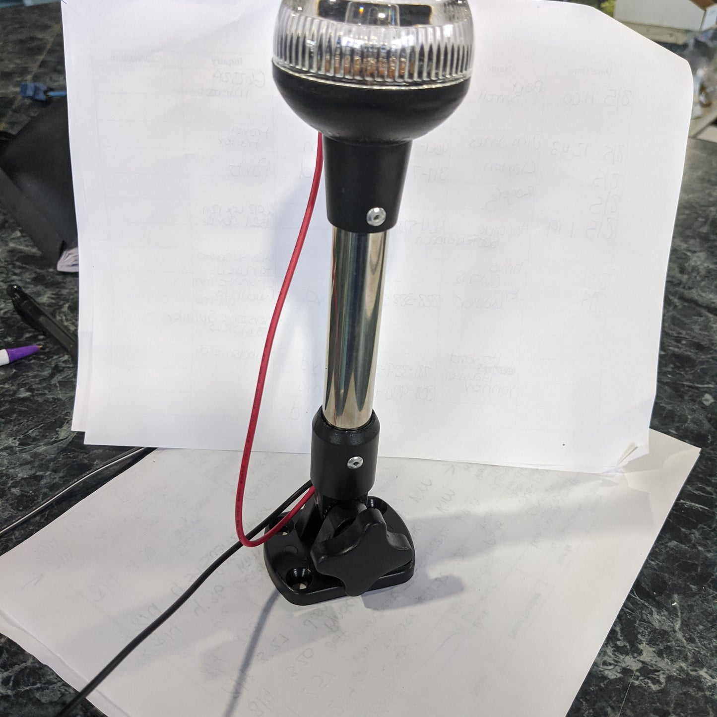 Stern light w/ wires 2nm, Abyc A-16